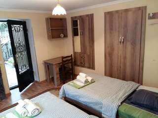 Гостевой дом Guest House Panda Кутаиси Двухместный номер с 1 кроватью-10